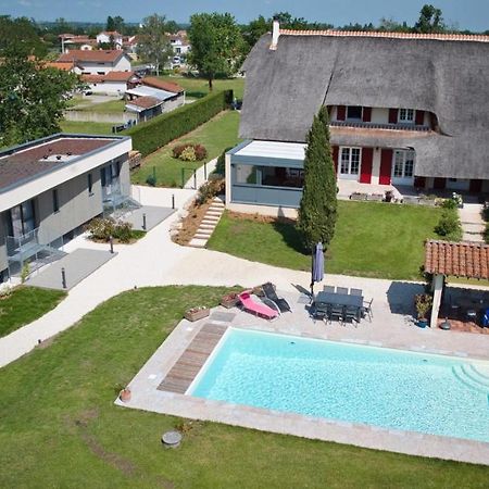 La Cle Des Chaumes Bed & Breakfast Boisset-les-Montrond Luaran gambar
