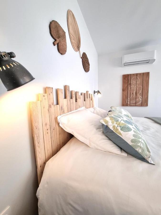 La Cle Des Chaumes Bed & Breakfast Boisset-les-Montrond Luaran gambar