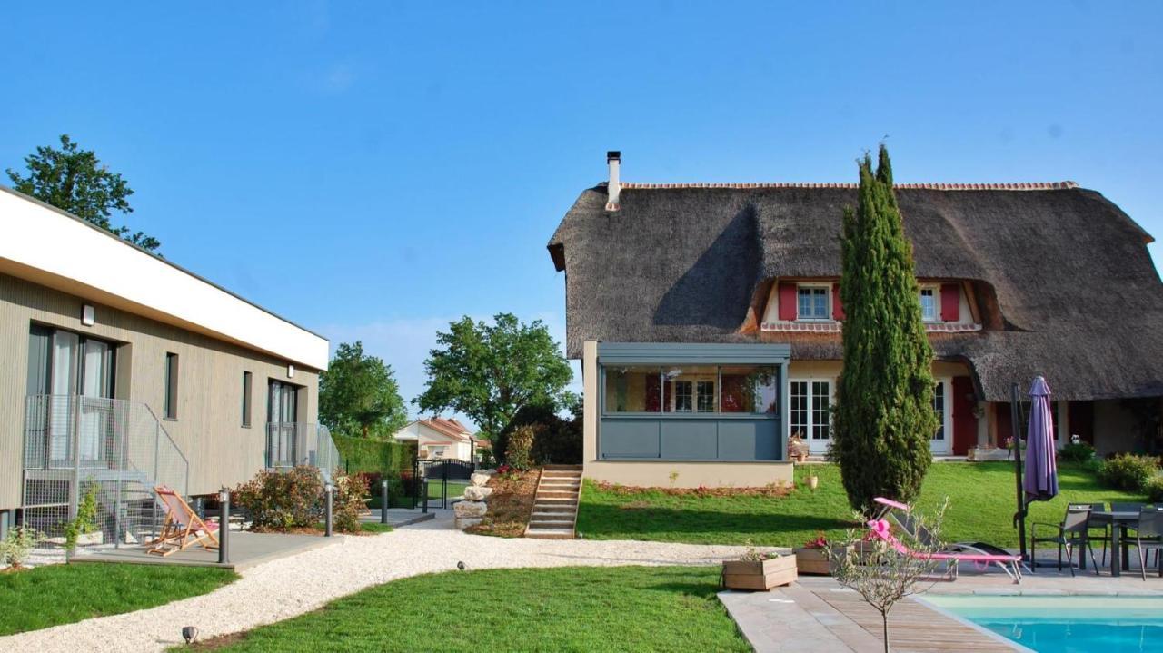 La Cle Des Chaumes Bed & Breakfast Boisset-les-Montrond Luaran gambar
