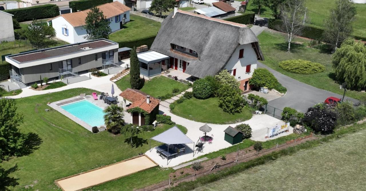 La Cle Des Chaumes Bed & Breakfast Boisset-les-Montrond Luaran gambar